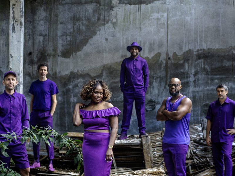 Shooting photo presse Pixvae a la grille à Tenay le 11 septembre 2025